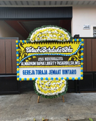 Papan Bunga Duka di Gowongan