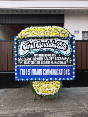 Papan Bunga Duka di Gowongan